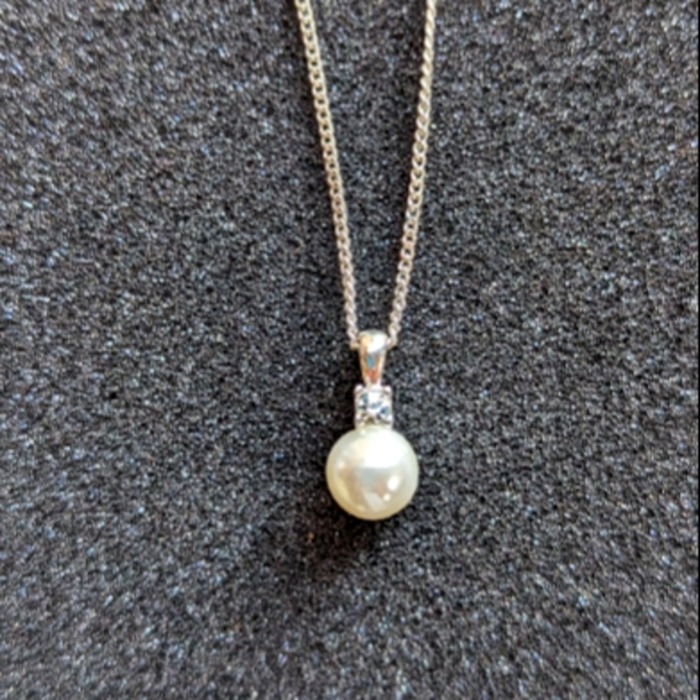Fashion Jewerly Single Pearl Necklace